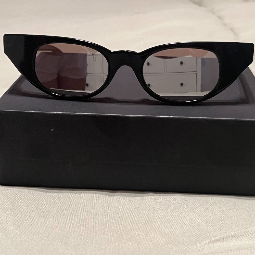 Le specs sunglasses